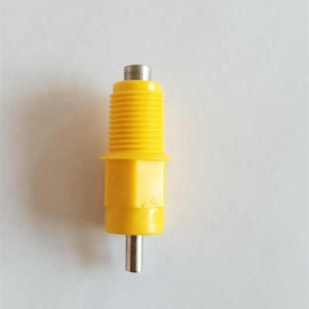 آبخوری اتوماتیک نوک پستان طیور برای مرغ مادر گوشتی ساخت چین 6